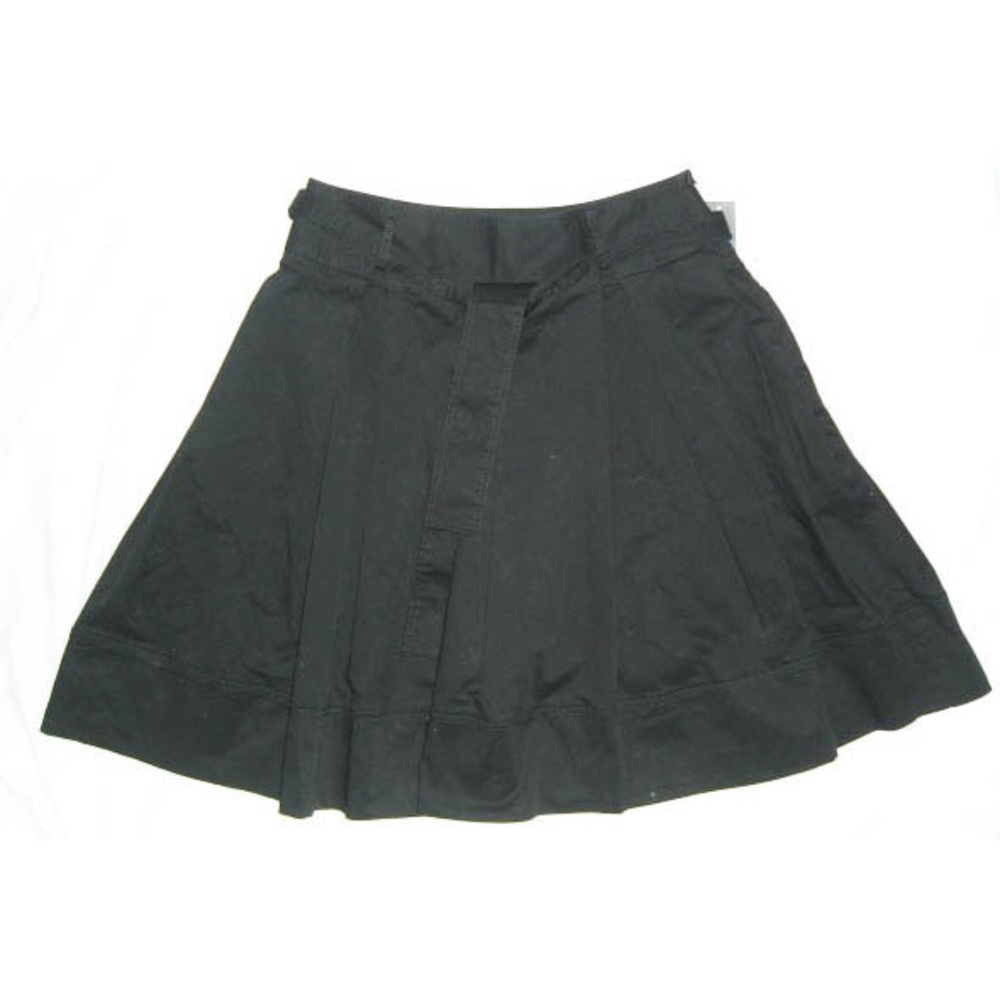 NWT Women's Kenneth Cole Reaction Black Pleated Skirt Size 10